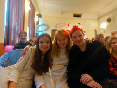 4bd70729-8f5a-42c0-8af6-2e4551d5a032