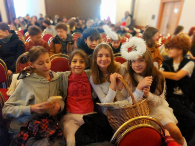 6097bed3-de2f-4cf9-aa71-a4d467687315