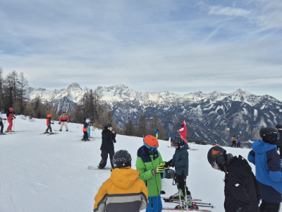 98b78530-7884-4a77-92f1-8b98de2d3335