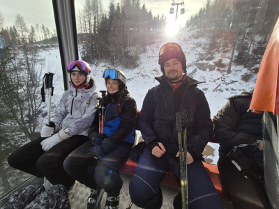 c2587c75-ef4d-4646-8457-930f83fc8b6f