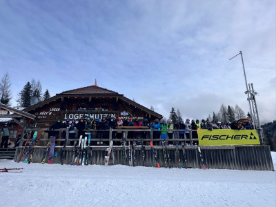 2B89D3DE-39B7-462E-927D-DF4580F5C183