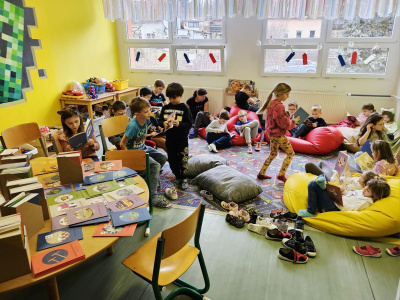 702FAD8A-E6FF-4E8C-9EDE-B1DFECE7B221