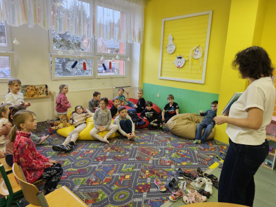 B4297B76-372A-4F45-B220-D52C42A30F43