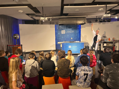 84AFE16B-2E67-41A7-A660-D23DB5A00C4B