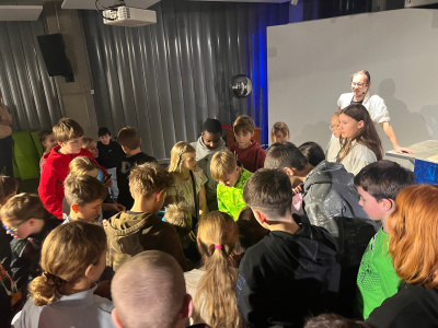 8E512079-0425-49A5-B4B1-1C60C496E36C