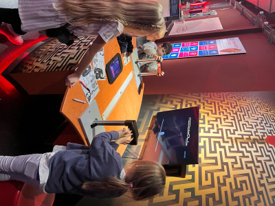 A59C498B-B0D2-48E1-8D68-67E7438194C2