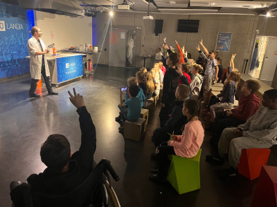 FAEEAC15-C6A3-4184-BE17-9B5342C43D73