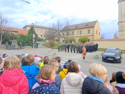 Pietní akce ke Dni veteránů