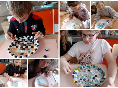 Skleněná mozaika - 4. třída, ŠD (6)