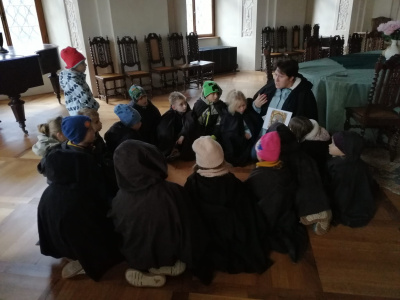 5E79C750-00E3-44B2-A280-F8EA620D48E2