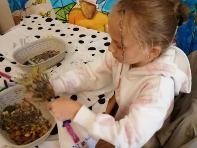 616BA60E-EAE4-47CD-B0BF-5AE85D03B8C4