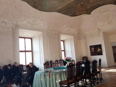 FBF0B9E8-67FC-42AB-A133-646A1E103248