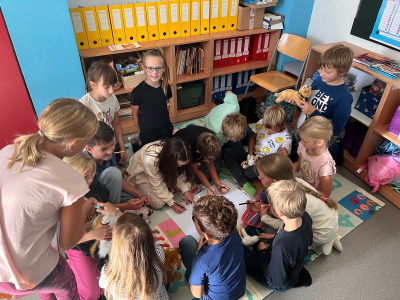 4F576DE7-6866-49BD-8B45-F21014B3C92C