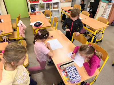 8DCAE56D-B109-4F79-838F-9F378C6D6152