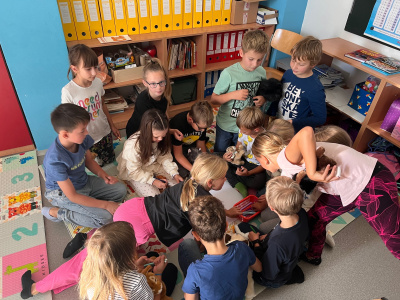 CEAE208C-8242-42F8-A83D-EE391A5DA1DC