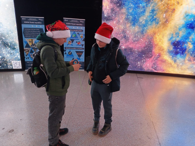 824F551D-418B-46CB-AE0D-35AB9BC0D8E2