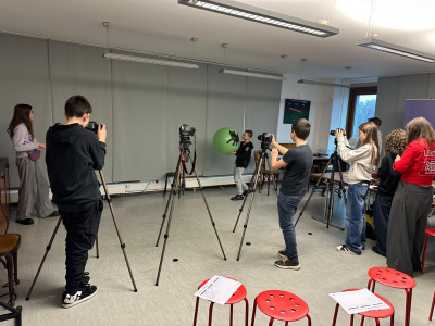 89ADEC23-785A-4B12-B562-728492E2D955