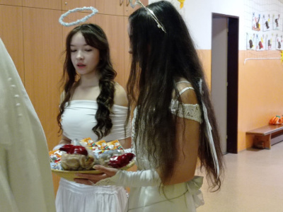 065CA0BE-C6B8-436C-BC64-9AF0BCDDAE5A