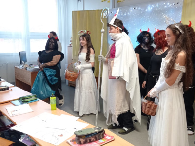 372C4C91-4670-42A3-80CF-38A296900275