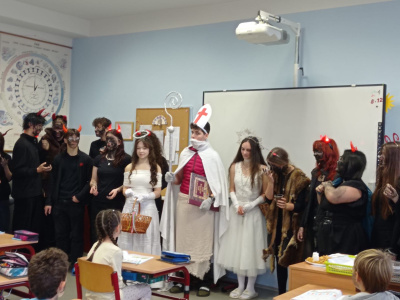 3F32D9BB-BA22-4569-8998-138B9E4C1660