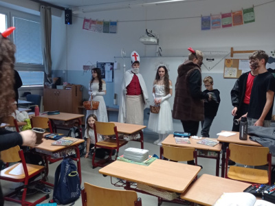 54122169-1BC5-4EA1-899E-7D7F7064F7CB