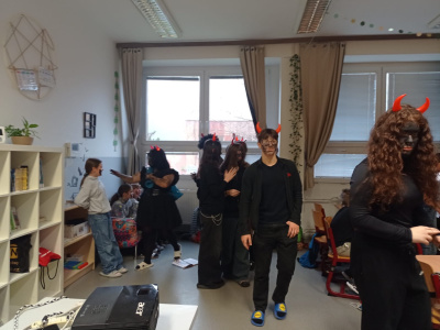 68FFBD66-E758-47BE-A2AC-CBE03BAEFA7C