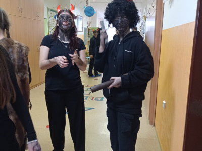 8BBC9BC9-D71F-451C-B414-281018BB6127