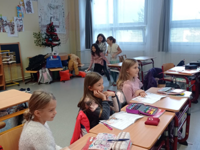 97FC261B-8218-429A-AFA4-A74EFB53A893